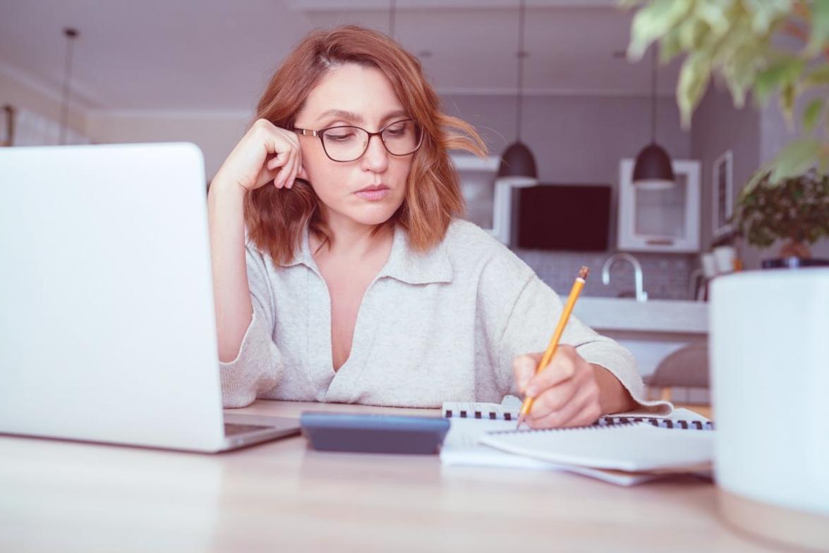 Praktische Demonstration von Suchmaschinenoptimierung und Content-Strategien